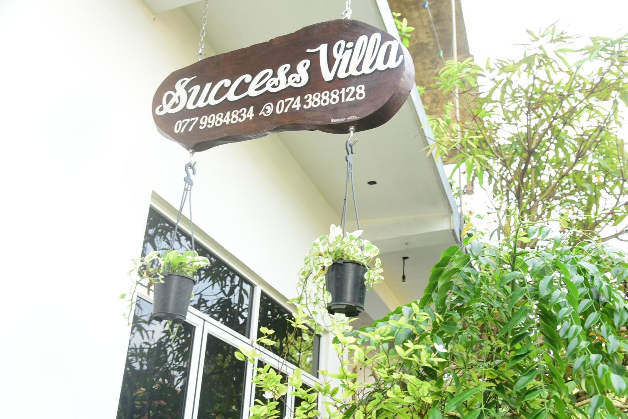 Success Villa Hikkaduwa Buitenkant foto